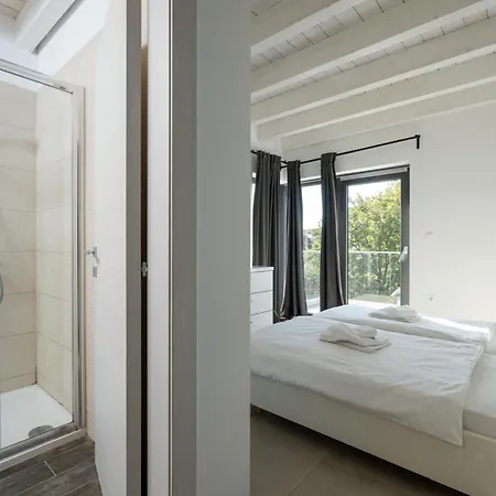Sole Am Mit Pool- Sauna- Whirlpool By Interhome * Pomer