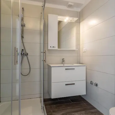 Sole Am Mit Pool- Sauna- Whirlpool By Interhome * Pomer